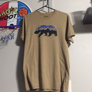 Patagonia tee
